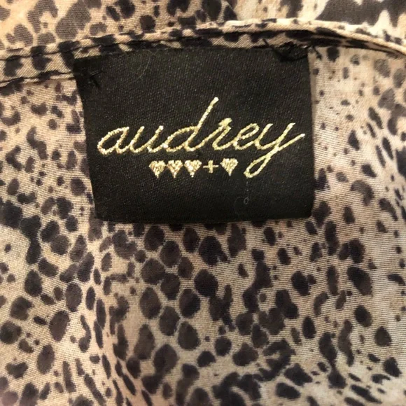 Snake Skin Patterned Romper - Picture 3 of 3